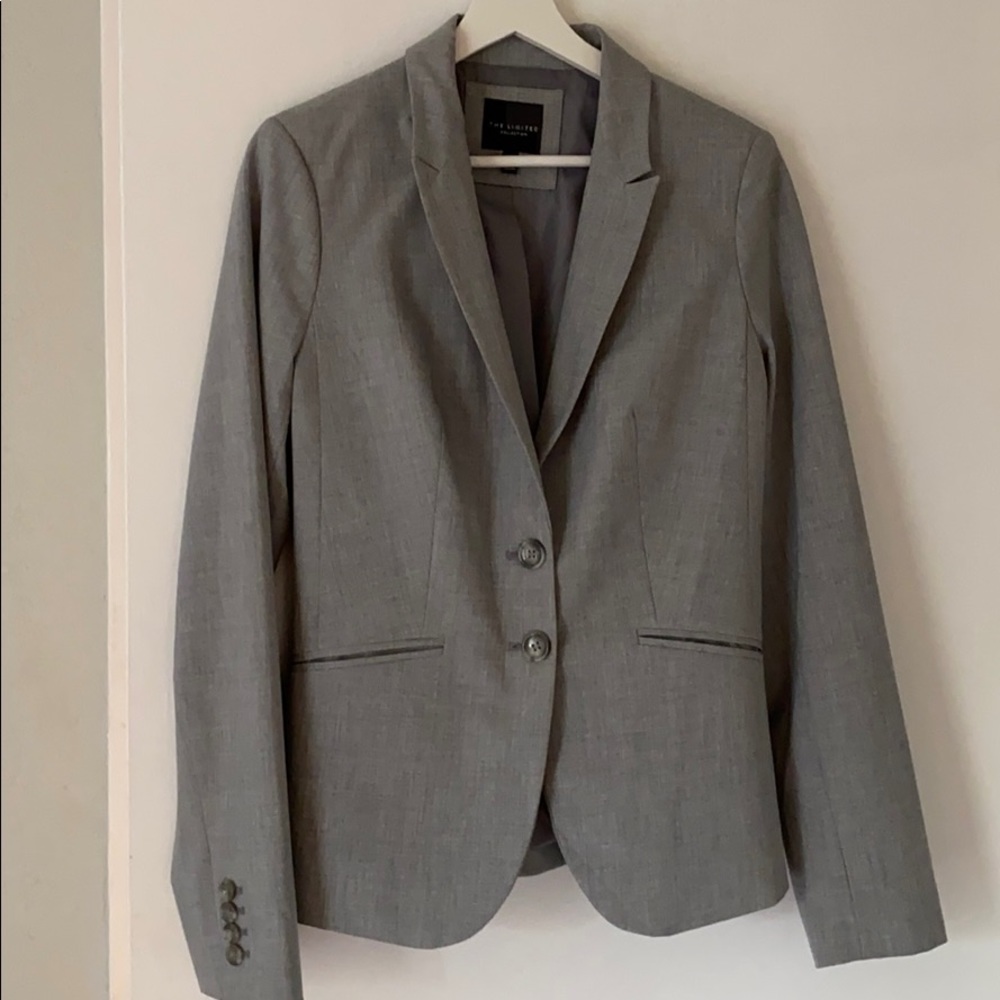 The Limited Women's Suit